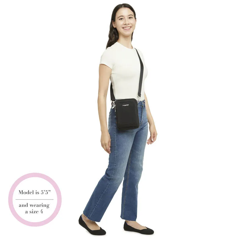 Baggallini Modern Everywhere Explorer Crossbody