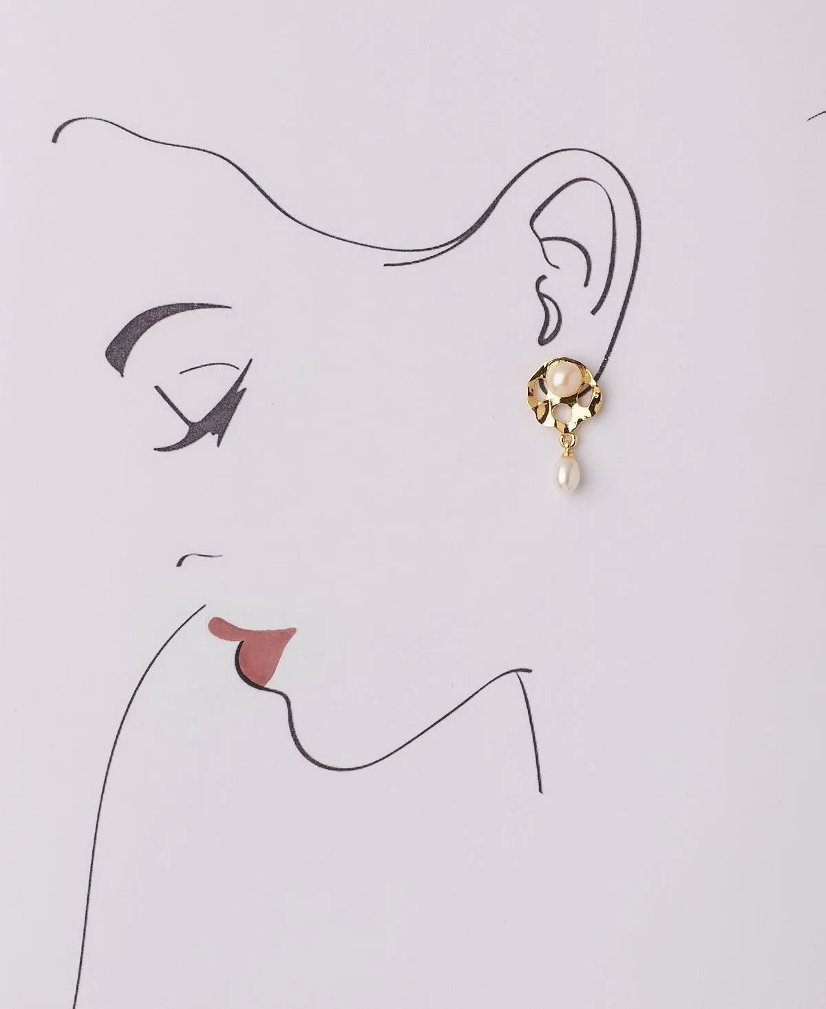 Beautiful Hanging Pearl Earring