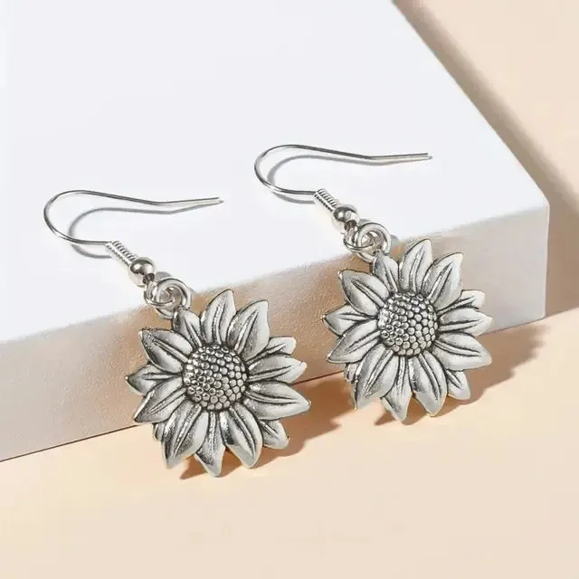 Huitan Trendy Sunflower Drop Earrings