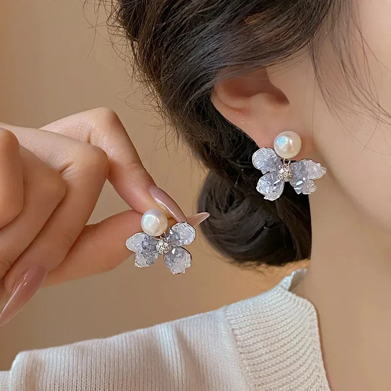 Luxury Crystal Flower Pearl Stud Temperament Elegant Korean Earring