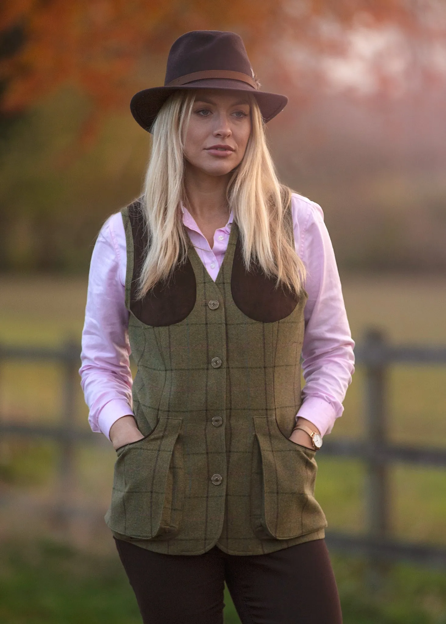 Richmond Ladies Felt Hat With Feather In Brown