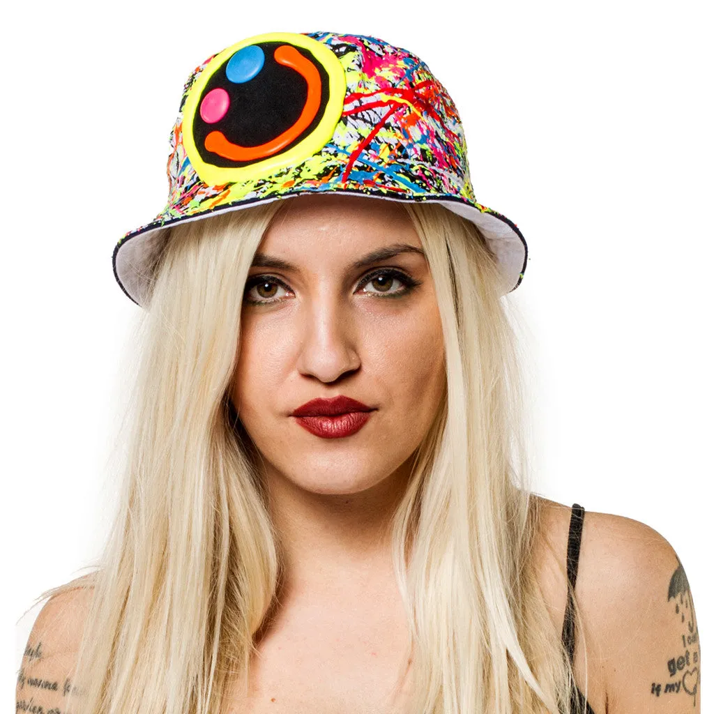 SQUIDGY FACE RAVE HAT WHITE MULTI