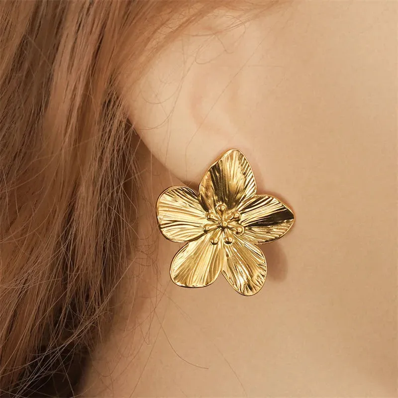 Stylish Vintage Flower Premium Vintage Gold Plated Stainless Steel Wedding Party Gifts Hypoallergenic Earring