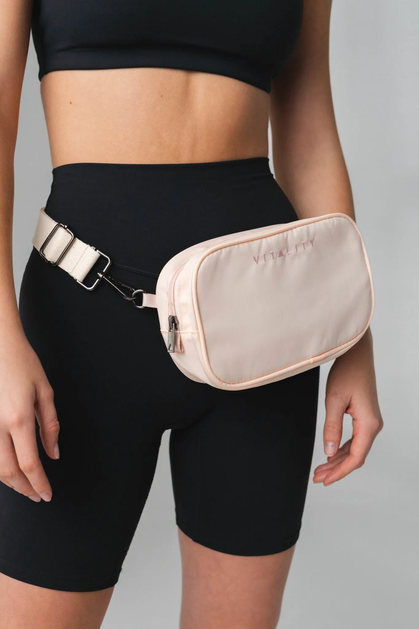 Vital Bum Bag - Pearl